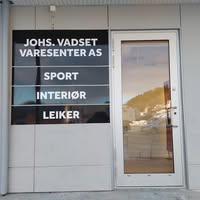Johs. Vadset Varesenter A/S